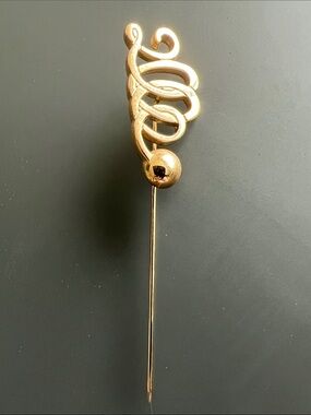 Salvatore Ferragamo | Vintage Brooch Pin